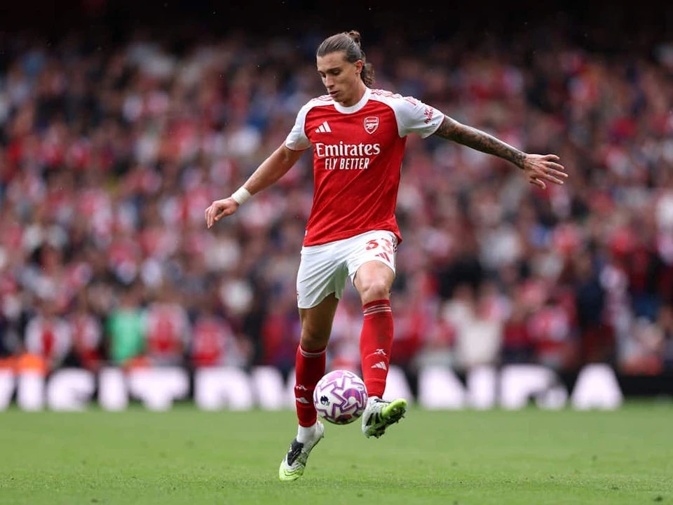 阿森纳后卫, 在英超联赛, 间的差异