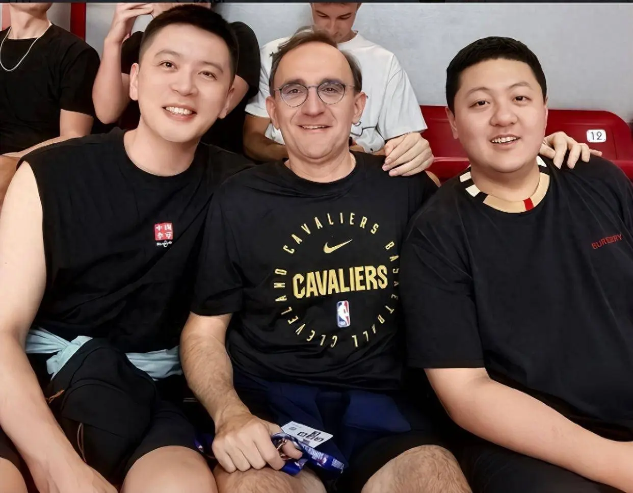 MZJsz, 季在吉林男