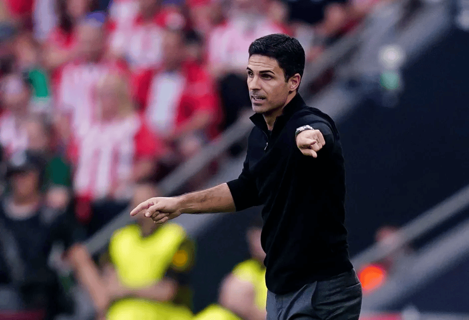 都充满期待, 尼训练场集, 机那里独家